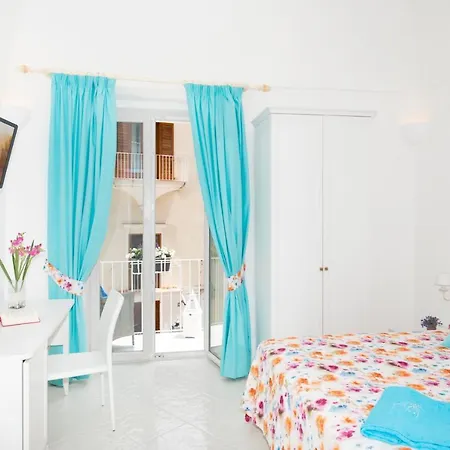 Casa Lucienne Positano