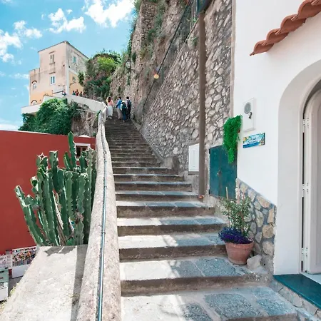 Casa Lucienne *