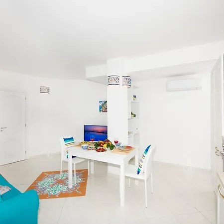 Casa Lucienne Positano
