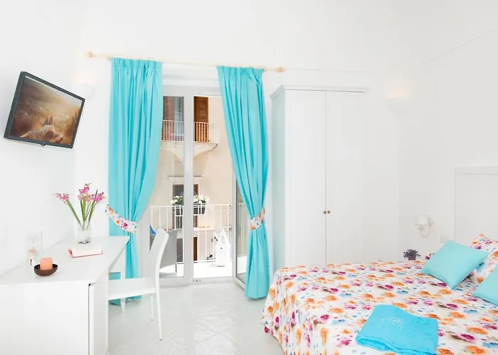 Casa Lucienne Позітано